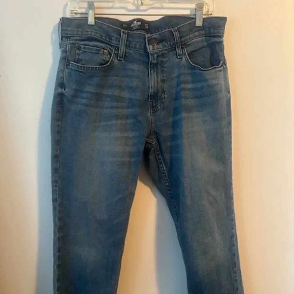 Hollister 5 pocket straight leg denim jeans, size 31/30